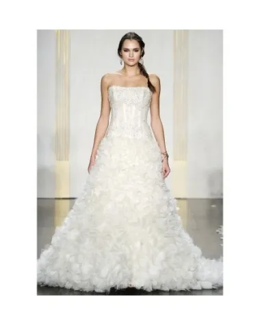 Lazaro kolekcija vjenčanica za jesen 2012.