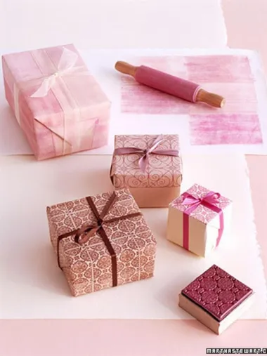 Bez ideje ste kako upakirati poklone. Pogledajte na www.marthastewart.com