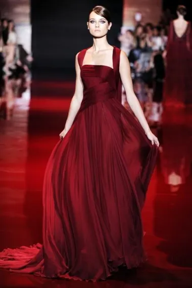 Elie Saab jesenska kolekcija 2013. (www.becomegorgeous.com)
