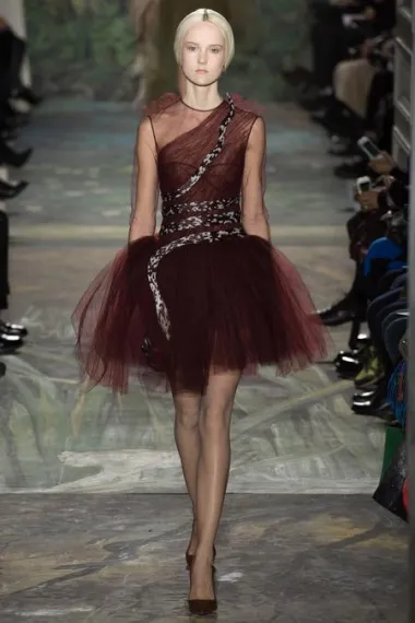 Valentino kolekcija proljeće 2014. (Izvor: www.style.com)