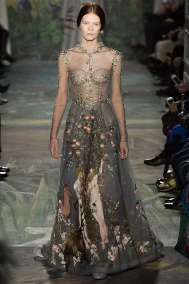 Valentino kolekcija proljeće 2014. (Izvor: www.style.com)