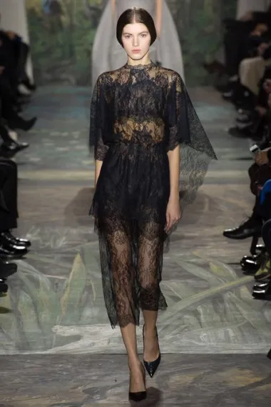Valentino kolekcija proljeće 2014. (Izvor: www.style.com)