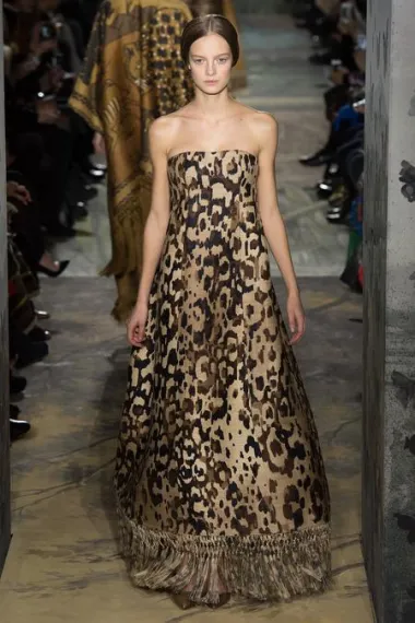 Valentino kolekcija proljeće 2014. (Izvor: www.style.com)