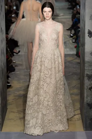Valentino kolekcija proljeće 2014. (Izvor: www.style.com)