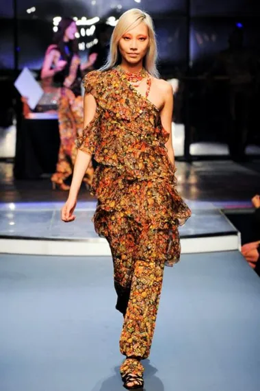 Jean Paul Gaultier kolekcija proljeće 2014. (www.style.com)