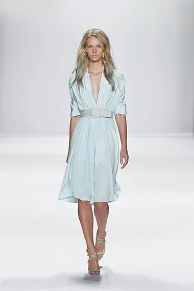 Badgley Mischka kolekcija proljeće 2015., Mercedes Benz Fashion Week (Izvor: www.badgleymischka.com)