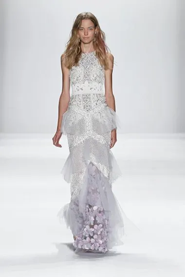 Badgley Mischka kolekcija proljeće 2015., Mercedes Benz Fashion Week (Izvor: www.badgleymischka.com)