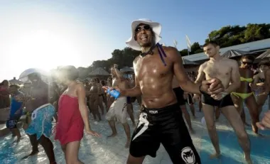 Salsa Beach Splash Festival
