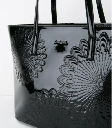 Christmas by Desigual (www.desigual.com)