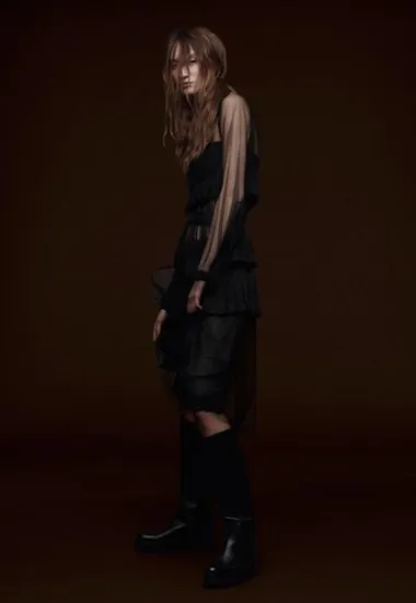 Vera Wang predjesenska kolekcija 2015. (Izvor: verawang.com)
