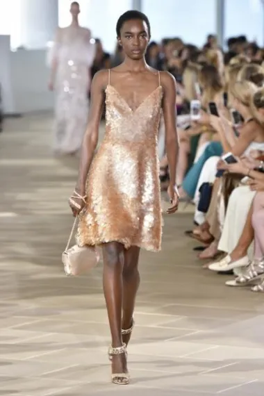 Monique Lhuillier kolekcija proljeće 2017. (www.moniquelhuillier.com)