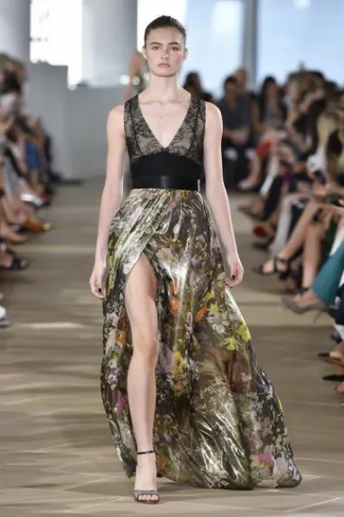 Monique Lhuillier kolekcija proljeće 2017. (www.moniquelhuillier.com)