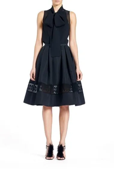 Carolina Herrera Cocktail Capsule kolekcija 2017. (Izvor: www.carolinaherrera.com)