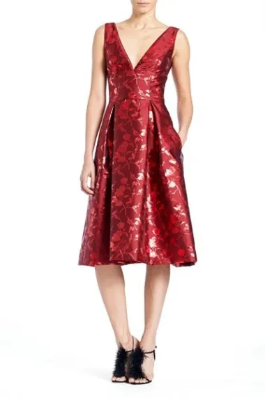 Carolina Herrera Cocktail Capsule kolekcija 2017. (Izvor: www.carolinaherrera.com)