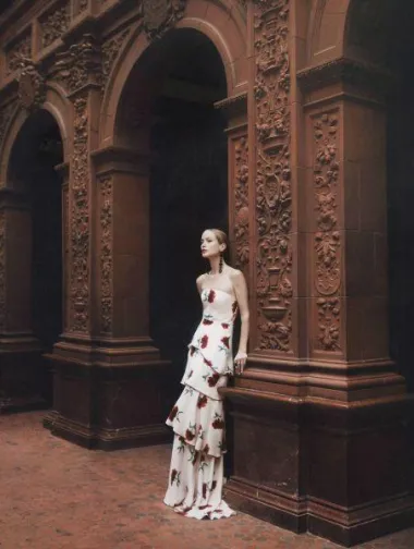 Oscar de la Renta proljetna kolekcija 2016. (Izvor: www.oscardelarenta.com)