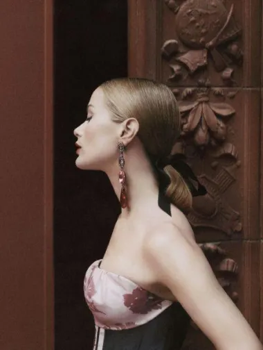 Oscar de la Renta proljetna kolekcija 2016. (Izvor: www.oscardelarenta.com)