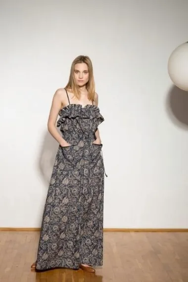 U novoj kolekciji brend A'marie donosi opuštene i razigrane modele u kojima proljeće može početi... (Foto: Maja Kljaić)