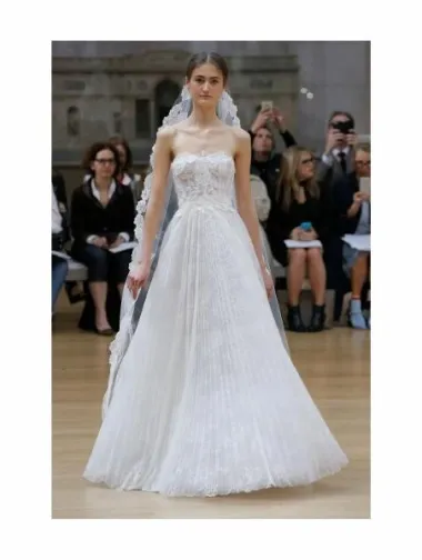 Oscar de la Renta Bridal kolekcija 2018. (Foto: www.oscardelarenta.com)