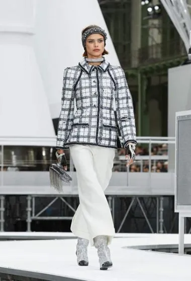 Chanel Ready-to-wear jesen/zima 2017. (Foto: www.chanel.com)