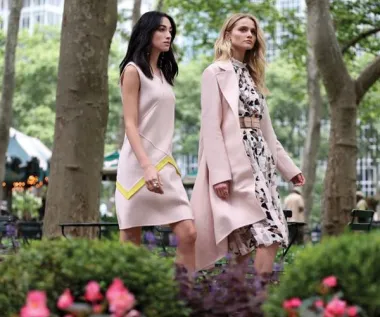 Oscar de la Renta Pre-Fall kolekcija jesen 2016. (Izvor: www.oscardelarenta.com)