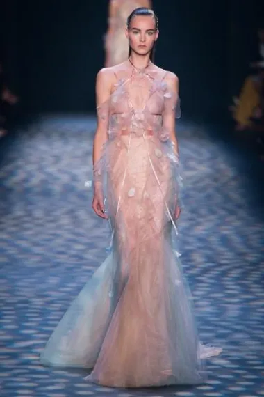 Marchesa kolekcija proljeće 2017. (Izvor: www.marchesa.com)