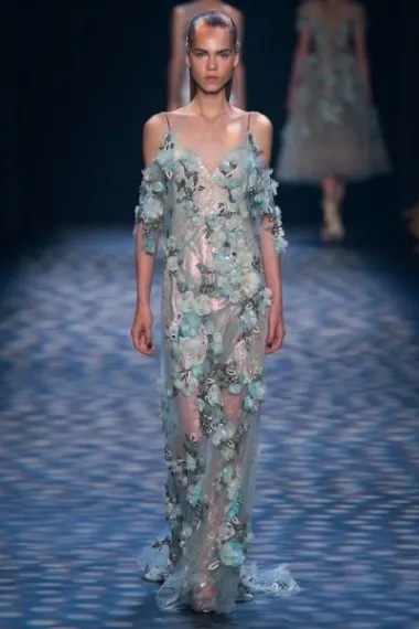 Marchesa kolekcija proljeće 2017. (Izvor: www.marchesa.com)