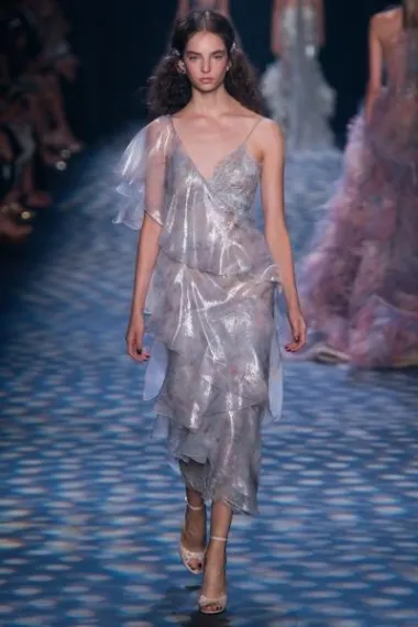 Marchesa kolekcija proljeće 2017. (Izvor: www.marchesa.com)