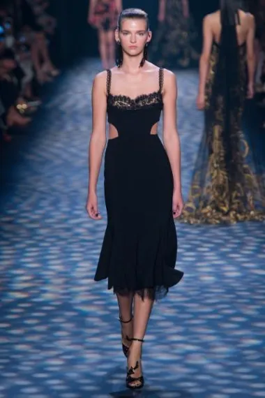 Marchesa kolekcija proljeće 2017. (Izvor: www.marchesa.com)
