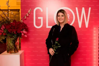 U Glow baru za Valentinovo sve je bilo u znaku ljubavi zahvaljujući kombinaciji najfinijih spritzeva. Prekrasno okruženje privuklo je brojne poznate osobe među kojima su bili Tonči Huljić, Antonija Mandić, Ivan Šarić, Barbara Repe, Hana Hadžiavdagić...