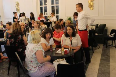 Ladies Only Pub Quiz