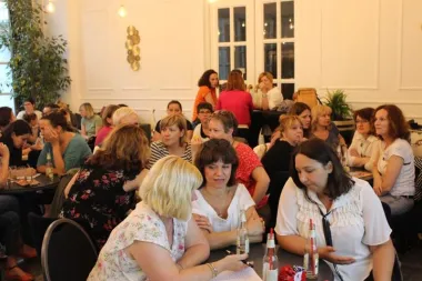 Ladies Only Pub Quiz