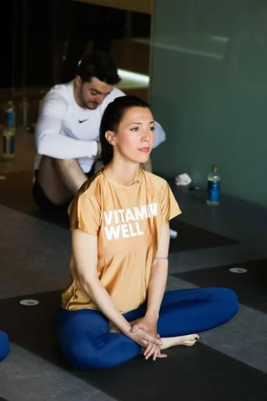 Vitamin Well je namijenjen ljudima kojima je voda već pomalo – dosadila. I tu se u priču uključuje švedski brend koji je razvio formulu pića baziranu na izvorskoj vodi oplemenjenoj vitaminima i mineralima, elektrolitima, aminokiselinama te biljnim i voćnim ekstraktima kao zdravu alternativu sokovima. Na vježbanje je došla i Ana Majhenić (FOTO: Jure Perišić)