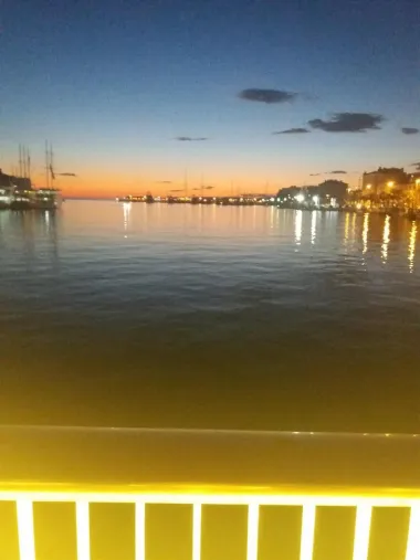 Nocna setnja pored mora ( Zadar)