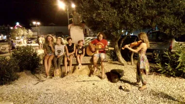 Dječji "koncert" u Jezerima