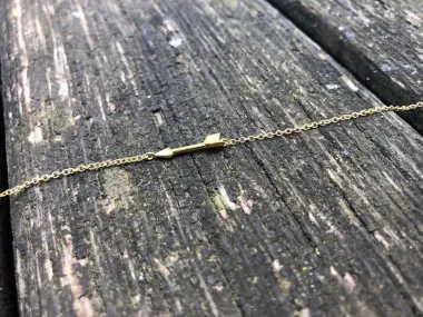 Juno nakit možete pronaći od 01.06. na novom web shop-u www.junostudio.co te u suvenirnici u Šibeniku "Kola Fjaka", kao i na društvenim mrežama Facebooku i Instagramu. (FOTO: Marko Grubišić)