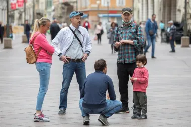 Damir Urban prošetao je centrom Rijeke; foto:Nel Pavletić/Pixsell