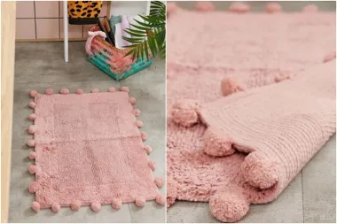 Kupaonski tepih s pom-pom lopticama, 133 kn (Foto: Asos)