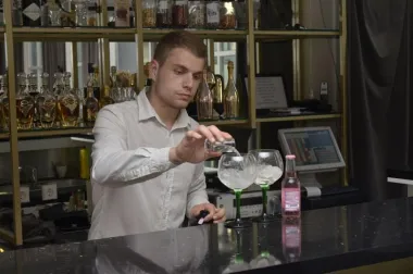 Piće večeri by Cafe Gymnasium