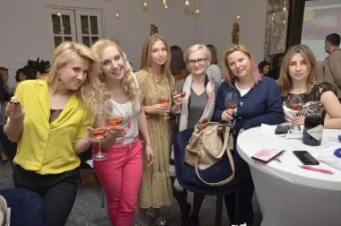 Ladies Only Pub Quiz