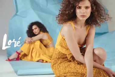 Nedavno uspješno predstavljena kolekcija La Habana kojom je dizajnerica Loreta Gudelj s brendom Loré otvorila nedavni Ljubljana Fashion Week dobila je novu kampanju.  (FOTO: Doris Fatur)