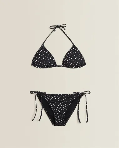 Crni polka dot bikini, gornji dio - 149 kn, donji dio - 139 kn
