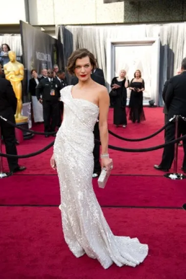 Milla Jovovich 
Foto: Heather Ikei / ©A.M.P.A.S.