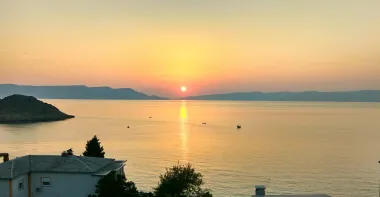 Prozor prema zalazu
