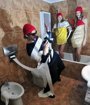 Prosvjedom u Zagrebu Phillip Colbert je želio usmjeriti pažnju na modu, a onda i na poruku koju njime šalje – zaustavite krivolov i uništavanje podvodnog svijeta!
