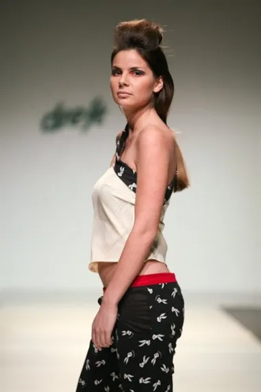 Kolekcija Mare Miloglav Moretić prikazana je prvog dana modnog spektakla DREFT Fashion Week Zagreb