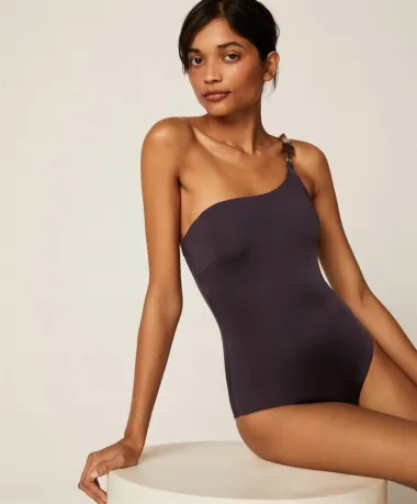 Oysho, 259 kn