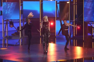 Ovu subotu se u Opatiji održala Dora, izbor za pjesmu koja će Hrvatsku predstavljati na Eurosongu 2019. u Izraelu. Pobijedio je Roko Blažević s pjesmom 'The Dream', a mi smo napravili malu galeriju svih nastupa. Koji ti je outfit najbolji? (FOTO:Nel Pavletic/PIXSELL)