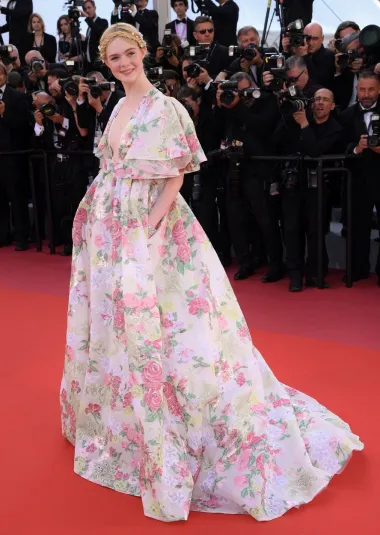 23-godišnja Elle Fanning rođendan slavi 9. 4., a najmlađa je Ovnica na našoj listi. Unatoč tome što je jako mlada, već ima zavidnu holivudsku karijeru te brojne uspješne filmske naslove iza sebe. Ona je mlađa sestra glumice Dakote Fanning koja se proslavila još kao dijete. S obzirom na zavidnu listu nominacija za nagrade i osvojenih nagrada, Elle je zapravo postala uspješnija od starije sestre. 