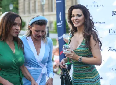 Poznati na reviji u centru Zagreba pokazali ljetne outfite. Što kažeš?