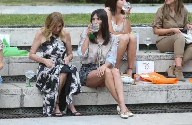 Poznati na reviji u centru Zagreba pokazali ljetne outfite. Što kažeš?